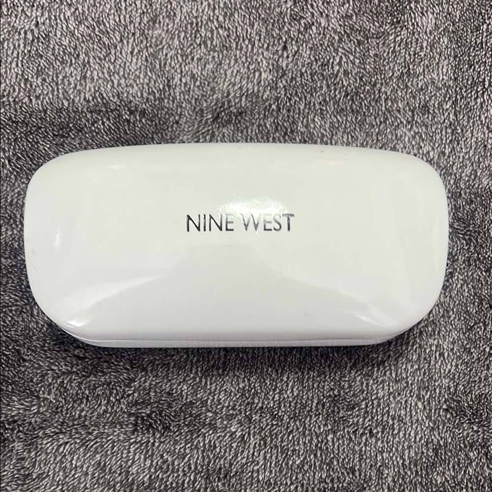 Nine West Glossy White Eyeglass Case